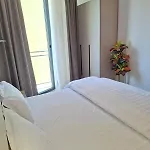 Golden Tower تيرانا