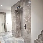Golden Tower شقة تيرانا