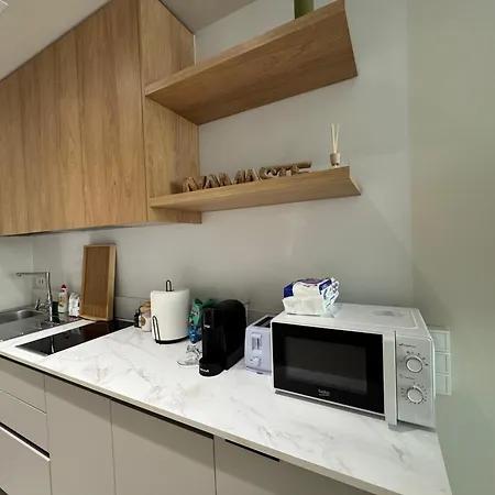 Golden Tower アパート