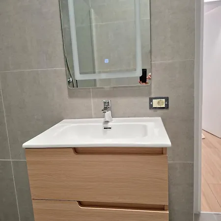 Golden Tower * ティラナ