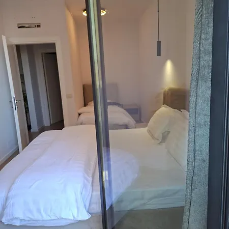 アパート Golden Tower *