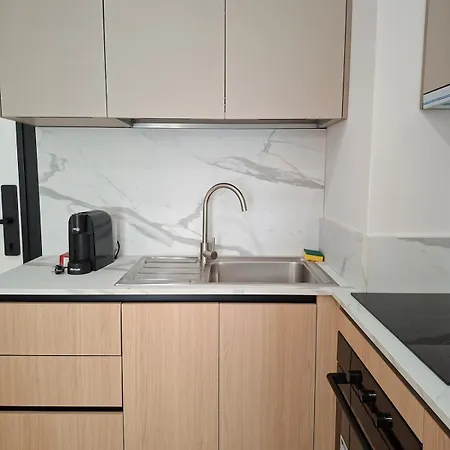 Golden Tower Apartman Tirana