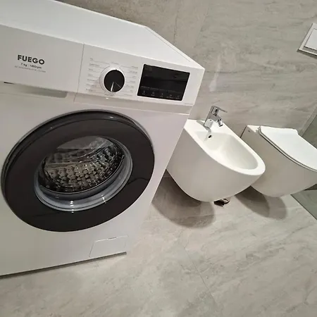 Golden Tower Apartman *