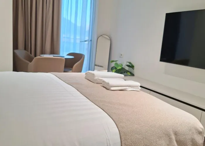 公寓 Golden Tower 地拉那