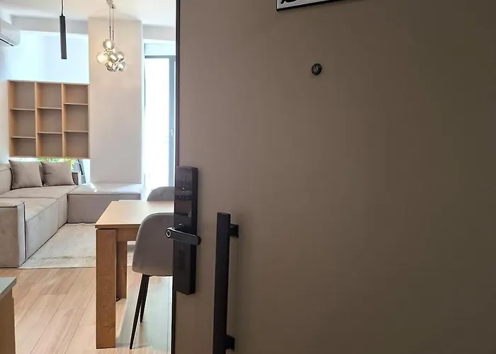 Golden Tower 公寓 地拉那