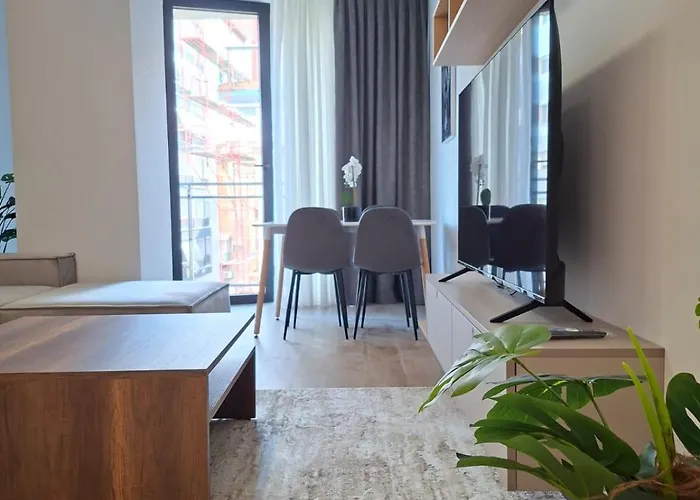 Golden Tower Apartment Tirana