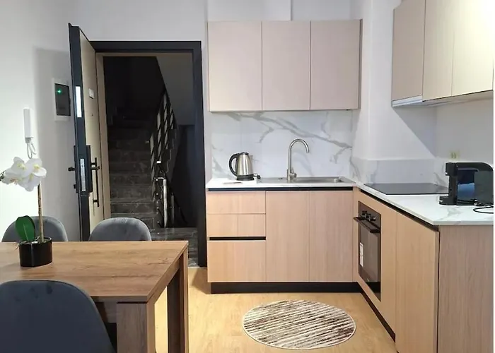 Golden Tower Apartment Tirana